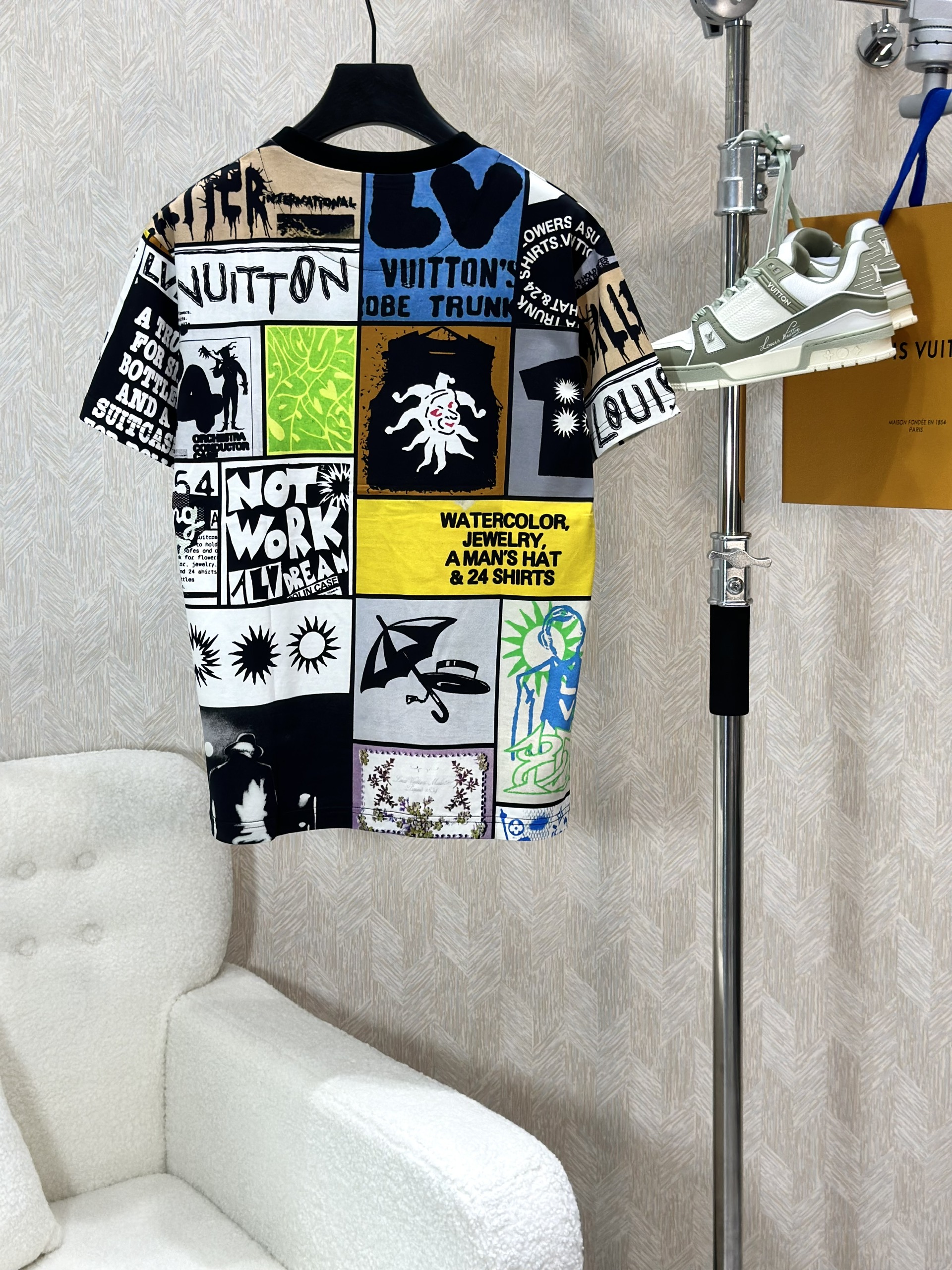 Áo phông T-shirt Louis Vuitton LV họa tiết ô màu sắc Like Auth on web VTN